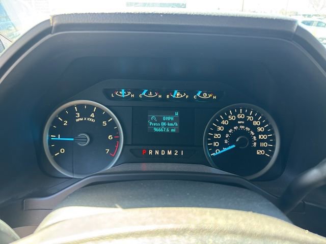 Used 2015 Ford F150 XLT AWD/4WD image 21