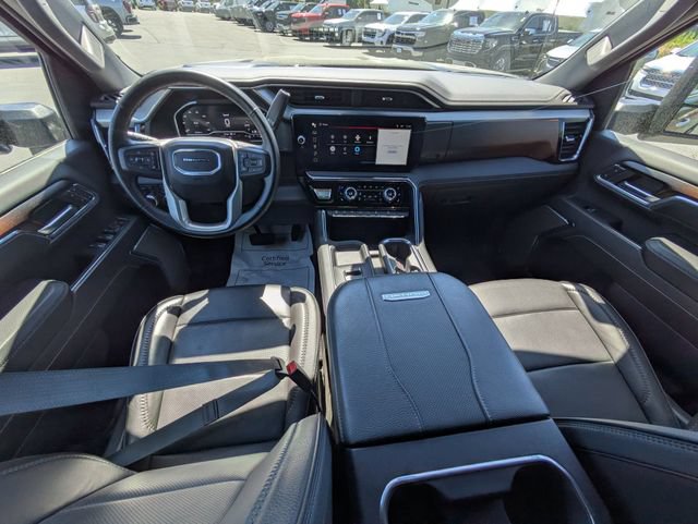 Used 2024 GMC Sierra 2500 Denali w/ Denali Reserve Package AWD/4WD image 32