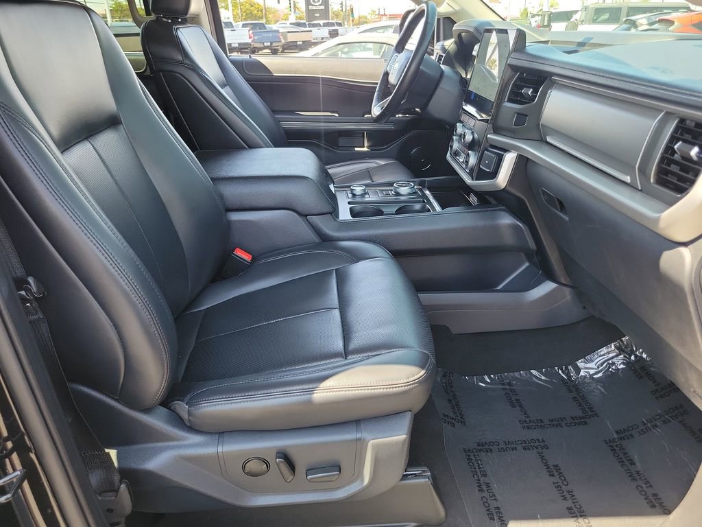 Used 2024 Ford Expedition Max XLT AWD/4WD image 18