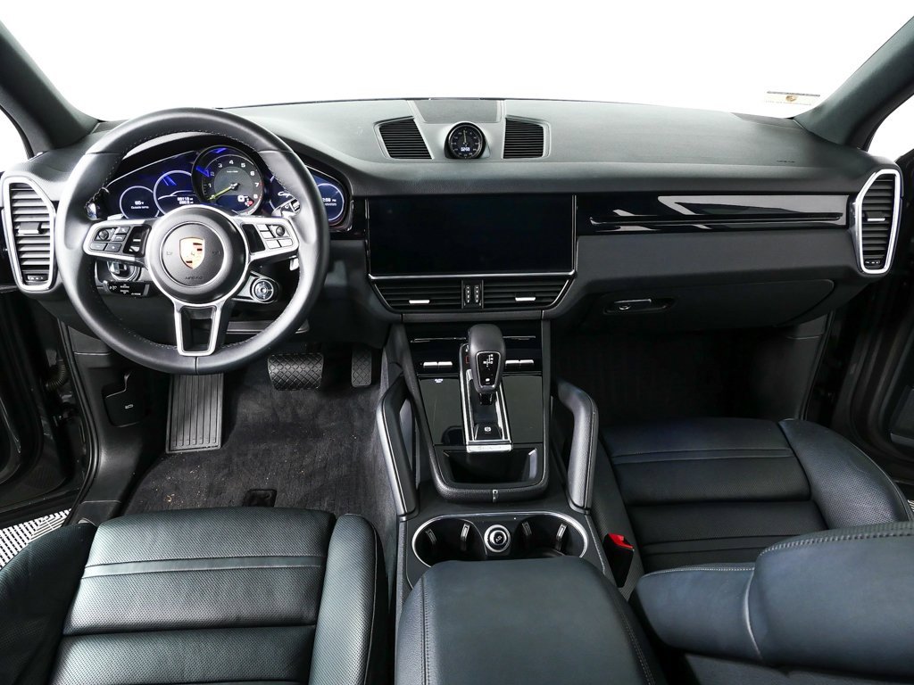 Used 2020 Porsche Cayenne E-Hybrid image 21