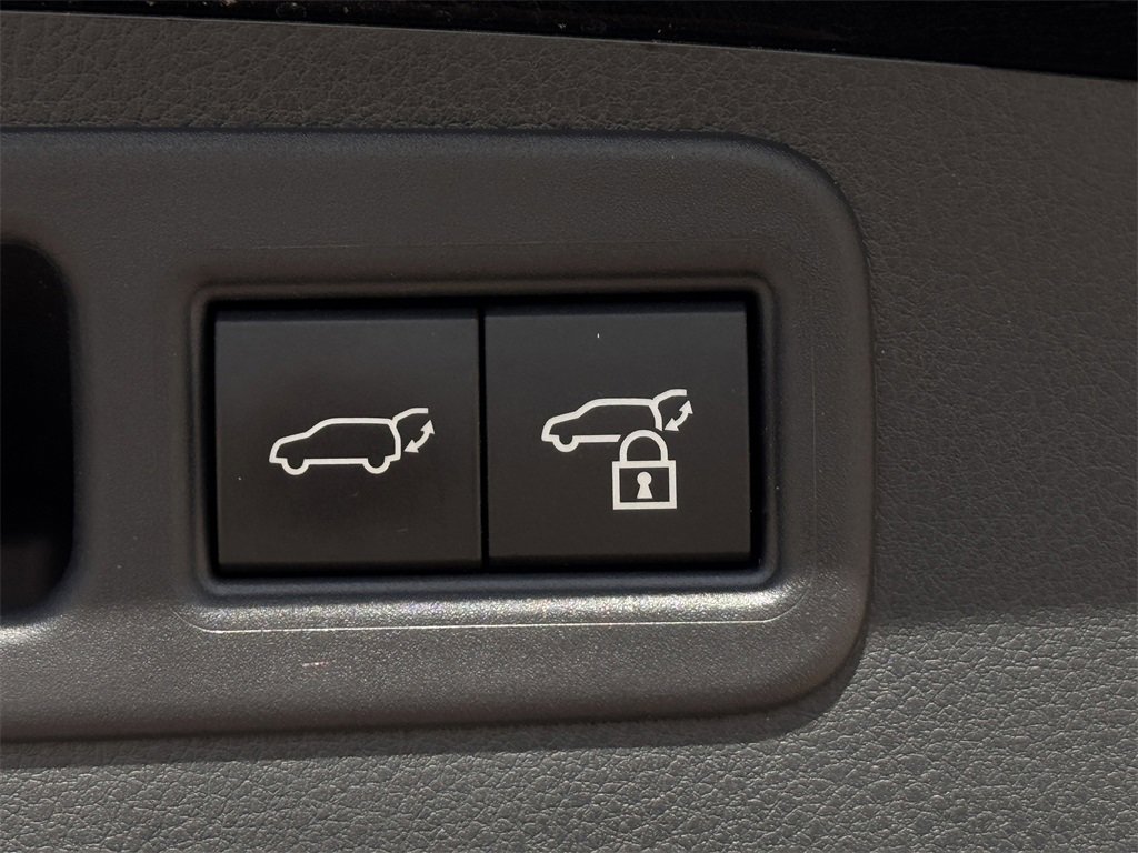 Used 2023 Lexus RX 350 Premium image 33