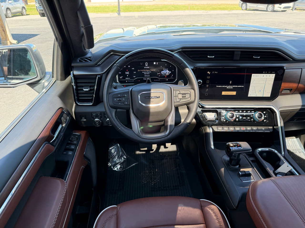 Used 2024 GMC Sierra 1500 Denali Ultimate image 17