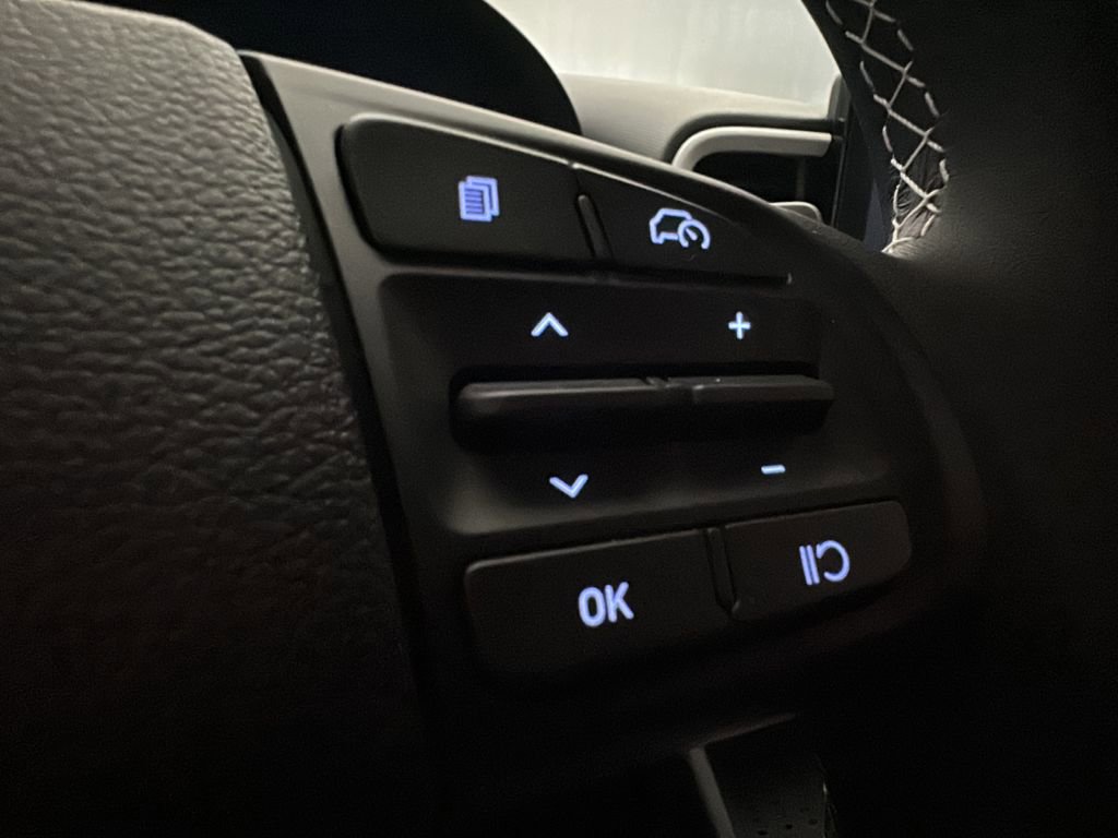 New 2026 Hyundai Venue SEL image 17