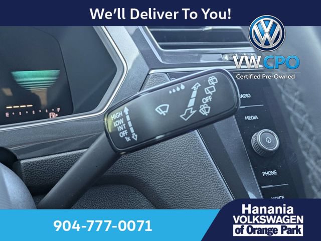 Certified 2024 Volkswagen Tiguan SE R-Line FWD image 30