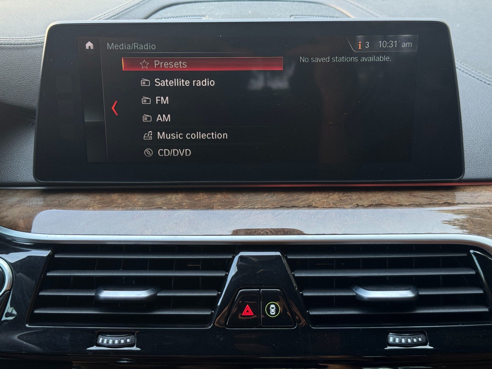 Used 2017 BMW 540i RWD image 27