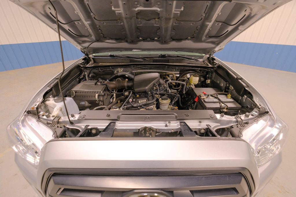 Used 2022 Toyota Tacoma SR5 image 39