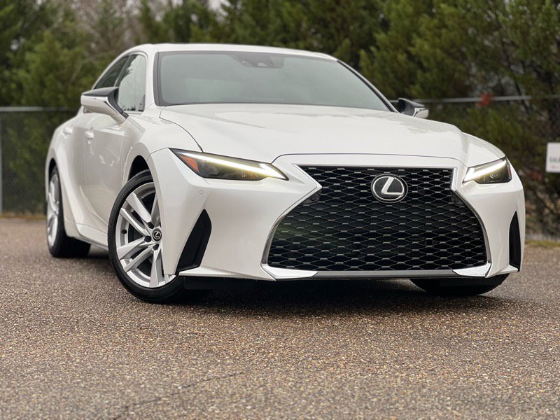 Used 2025 Lexus IS 300 w/ Comfort Package image 74