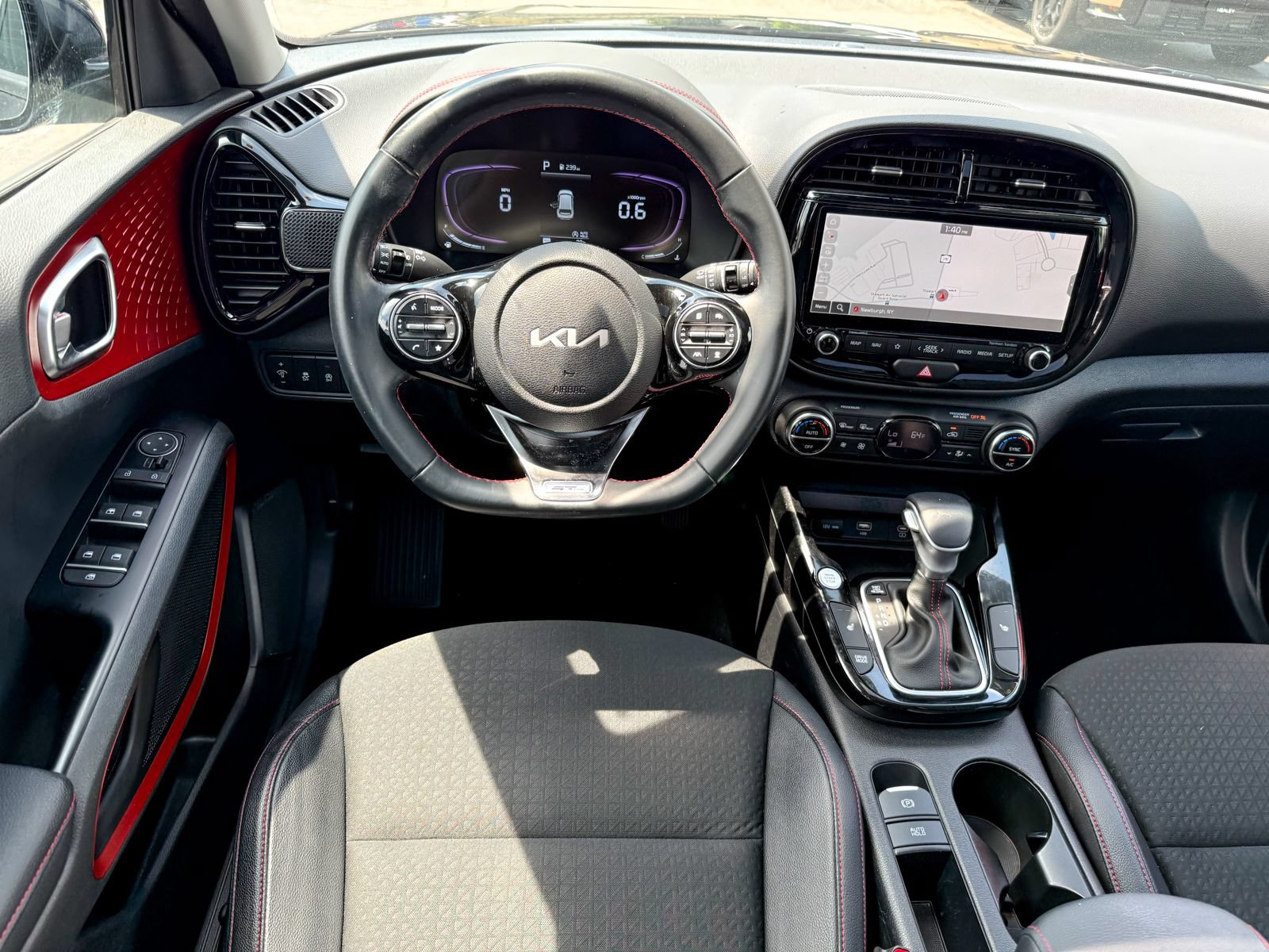 Certified 2023 Kia Soul GT-Line w/ GT-Line Technology Package FWD image 34