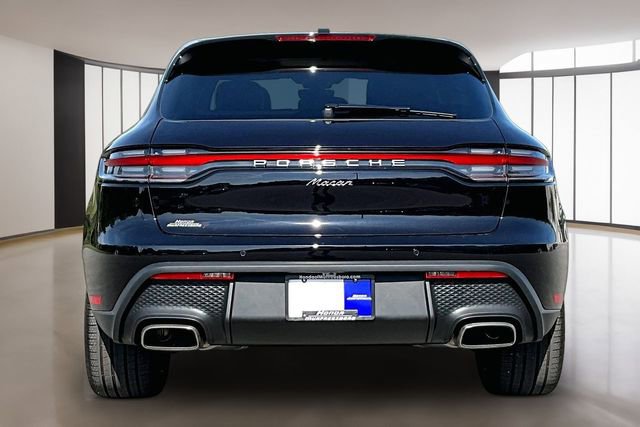 Used 2026 Porsche Macan AWD/4WD image 5