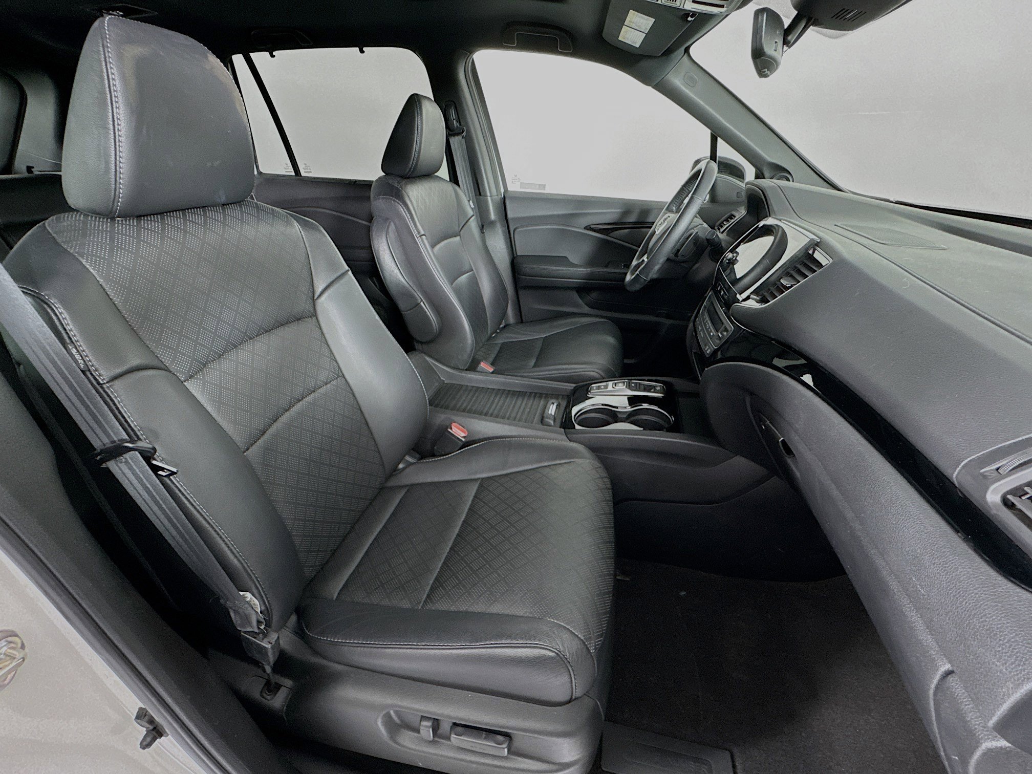 Certified 2019 Honda Passport Touring image 29