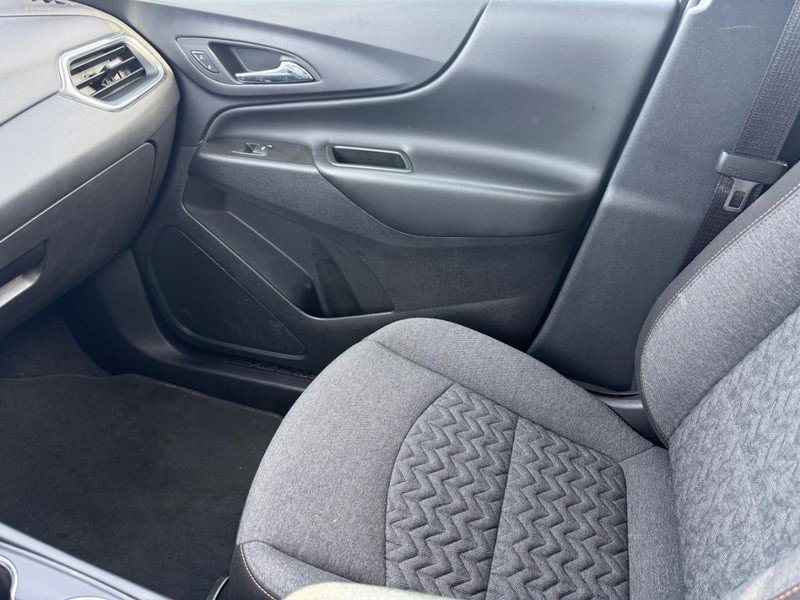Used 2024 Chevrolet Equinox LT image 20