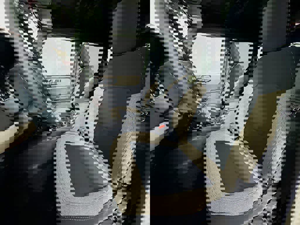 New 2025 Ford Bronco Big Bend AWD/4WD image 12