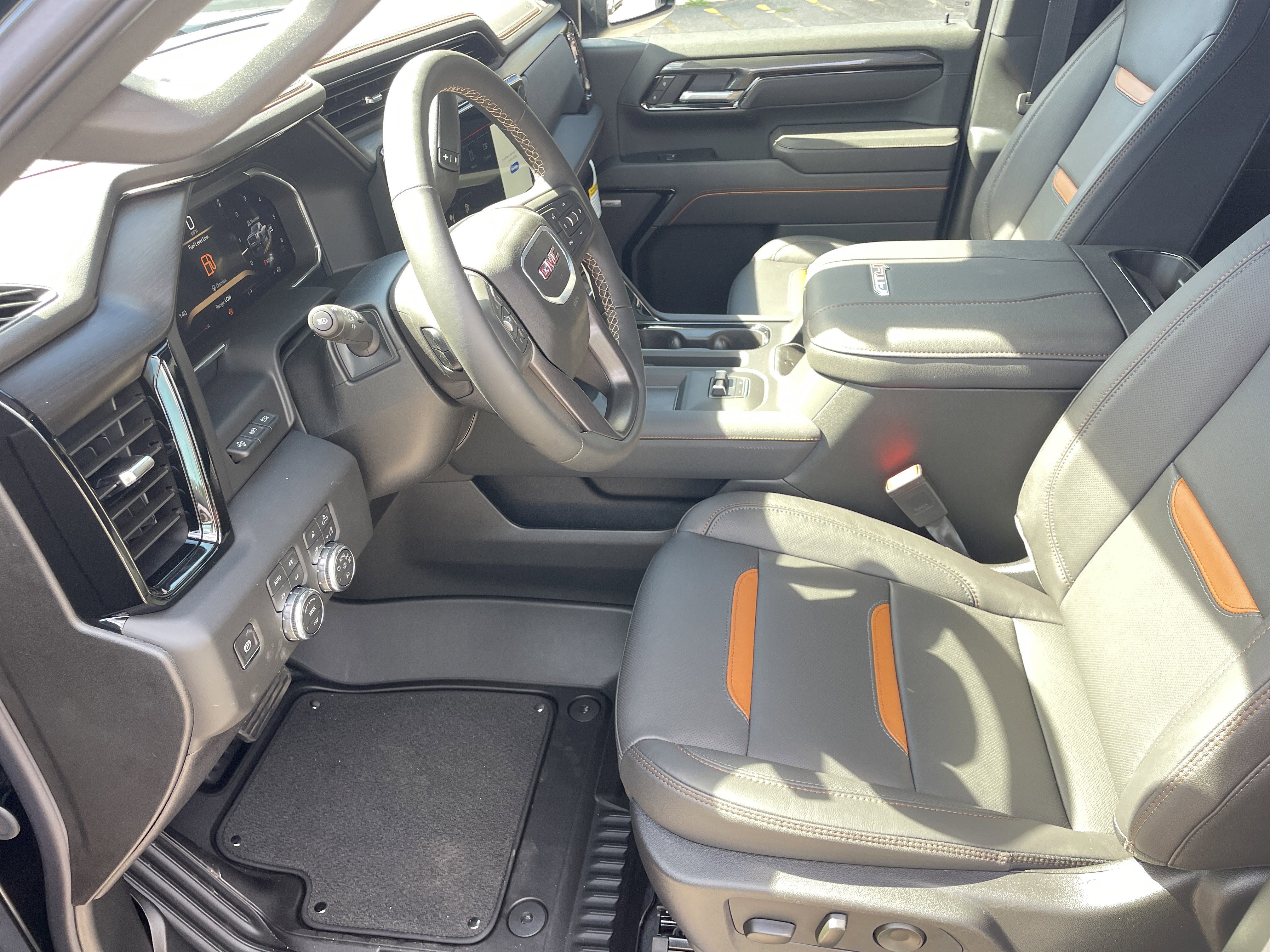 New 2026 GMC Sierra 2500 AT4 w/ AT4 Premium Plus Package image 12