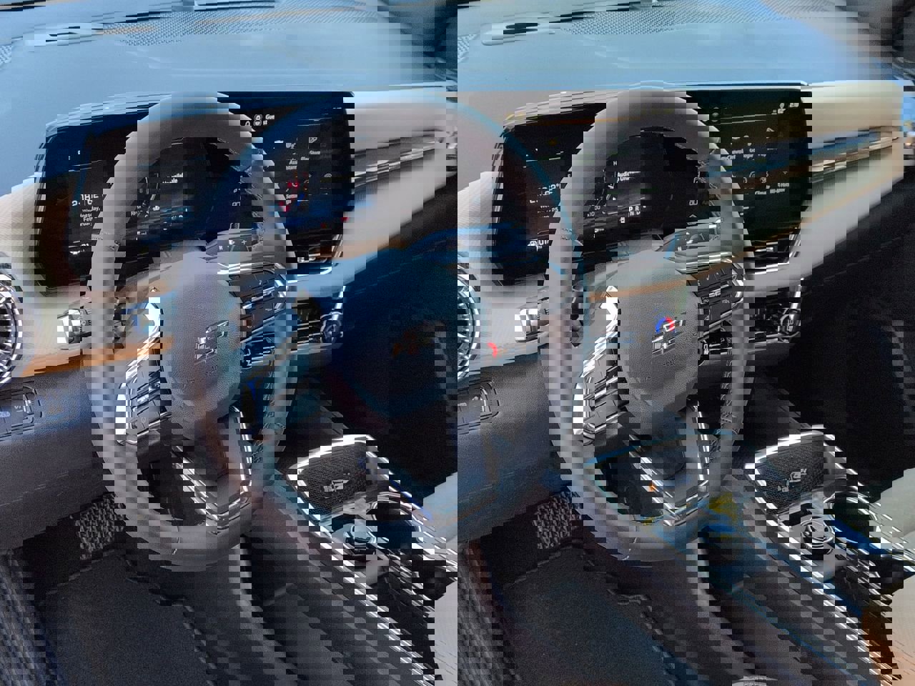 New 2026 Chevrolet Equinox ACTIV w/ Safety and Technology Package image 9