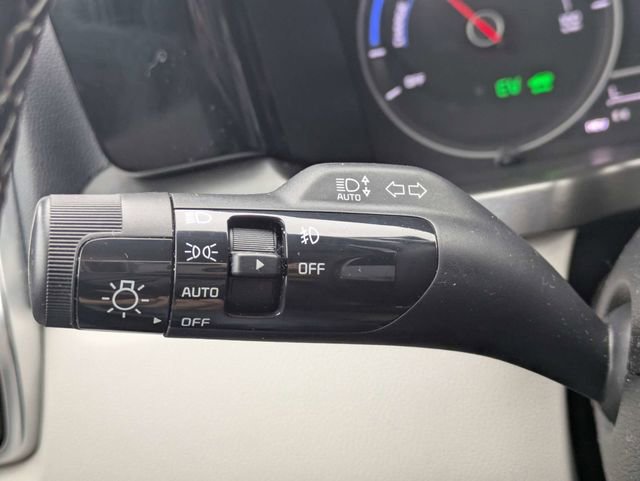 Used 2022 Kia Sorento SX image 26