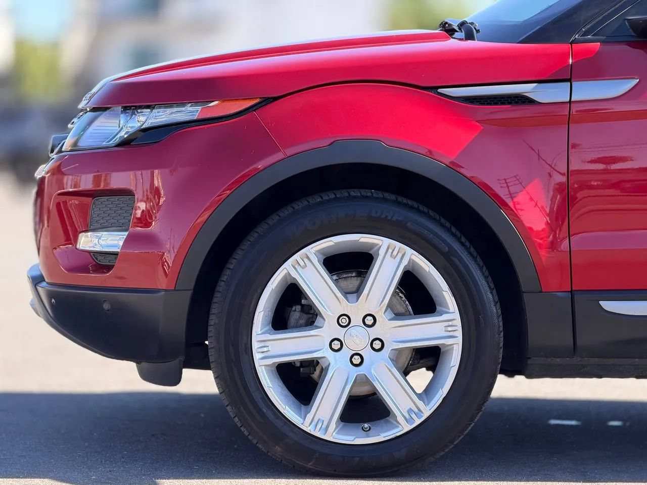 Used 2014 Land Rover Range Rover Evoque Pure Premium AWD/4WD image 9
