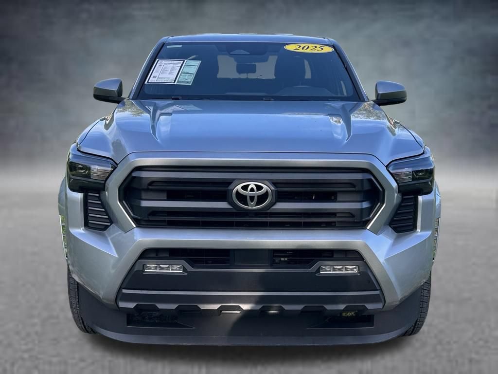 Used 2025 Toyota Tacoma SR5 RWD image 2