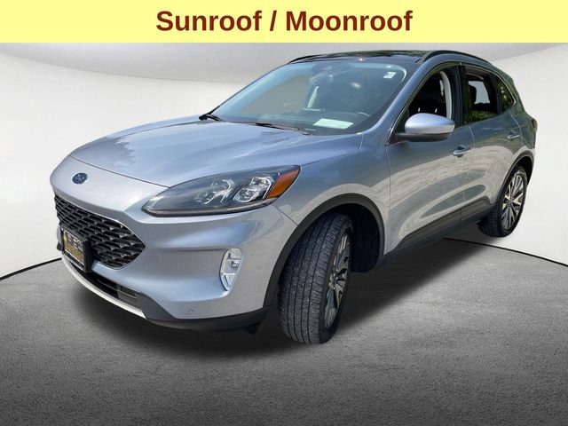 Used 2022 Ford Escape Titanium w/ Class II Trailer Tow Package AWD/4WD image 5