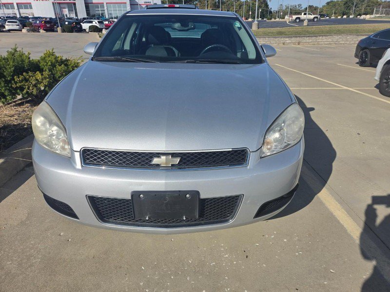 Used 2013 Chevrolet Impala LTZ FWD image 3