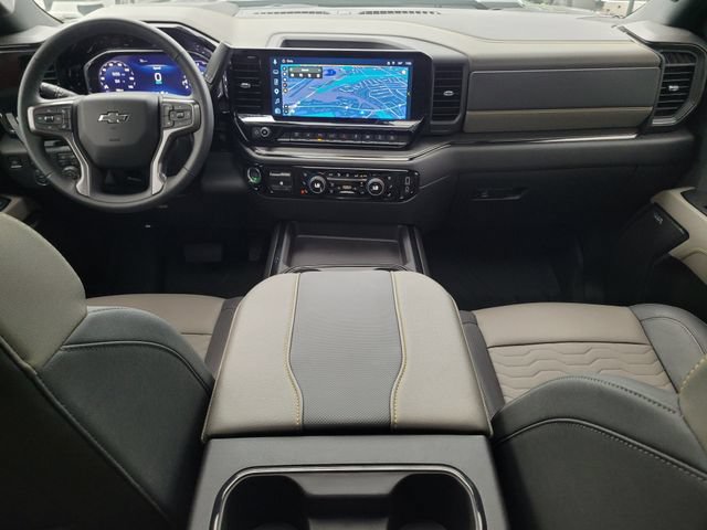 Used 2026 Chevrolet Silverado 2500 ZR2 w/ LPO, Dark Essentials Package AWD/4WD image 13
