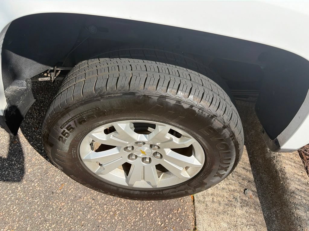 Used 2018 Chevrolet Colorado LT AWD/4WD image 8