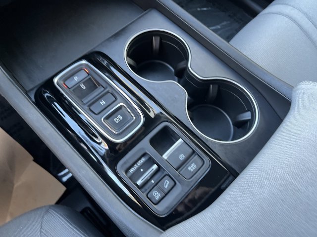 Used 2024 Honda Pilot LX image 29