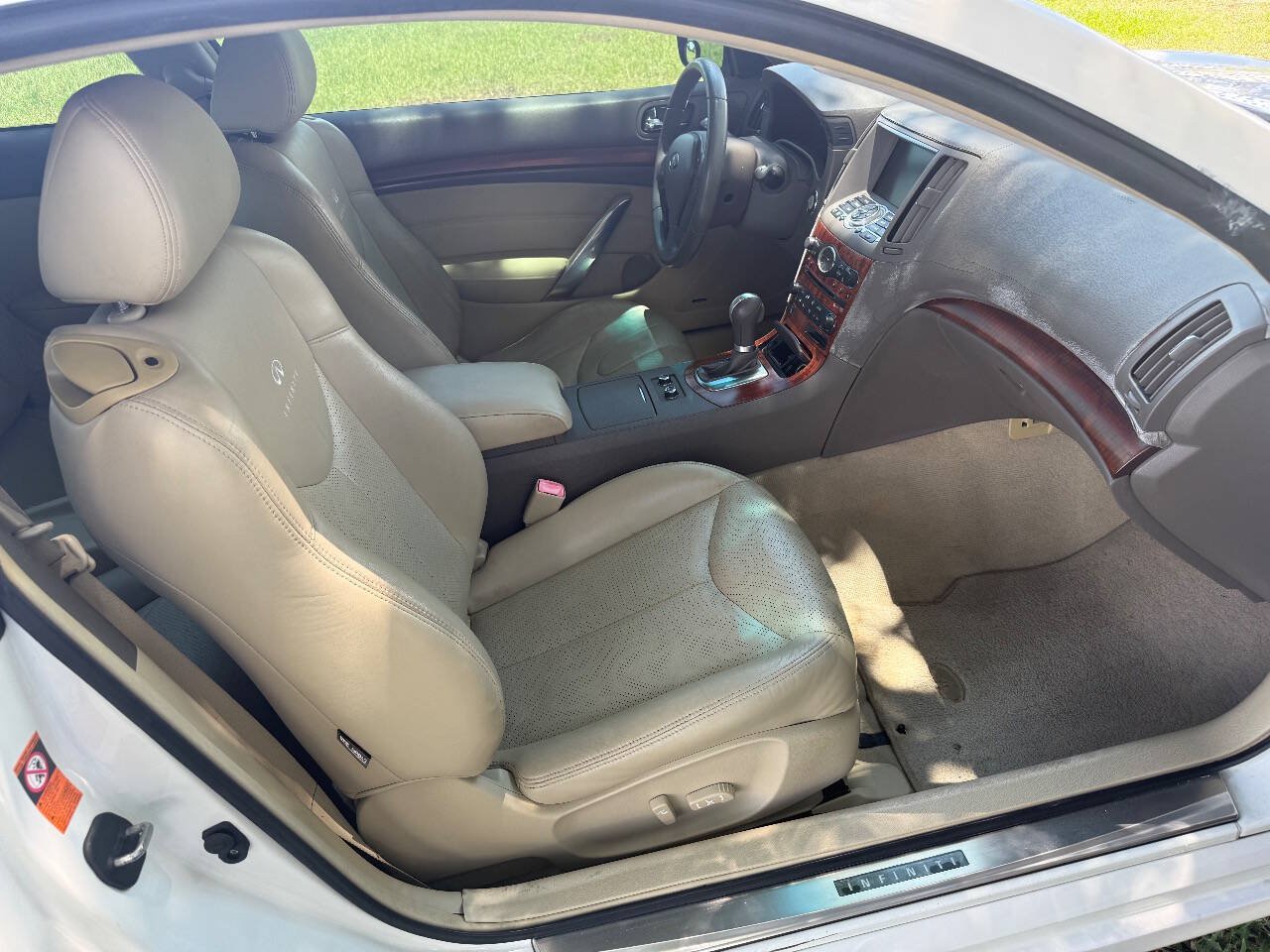Used 2009 INFINITI G37 Journey w/ Premium Pkg RWD image 7