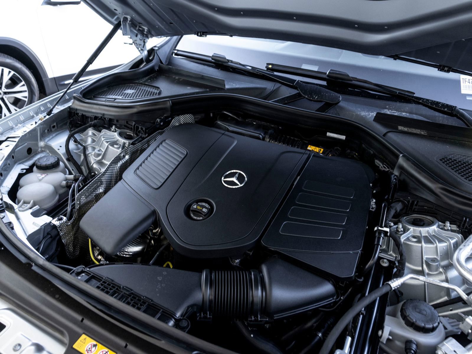 New 2026 Mercedes-Benz GLC 300 4MATIC image 31