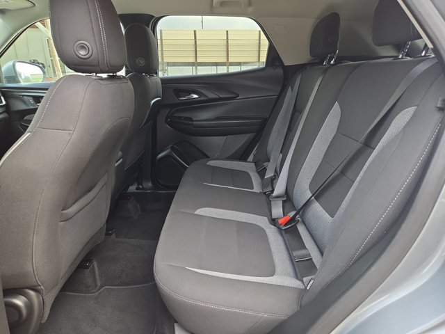 Used 2025 Chevrolet TrailBlazer LT AWD/4WD image 25