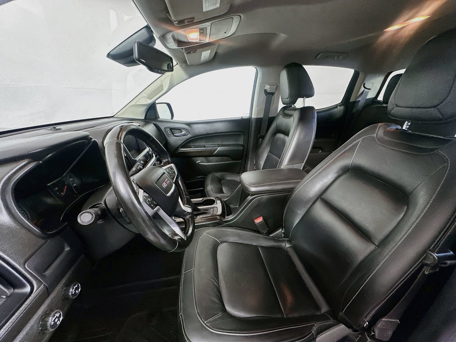 Used 2022 GMC Canyon Elevation w/ Elevation Premium Package AWD/4WD image 20