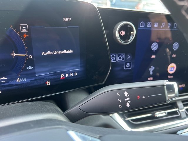 New 2026 Chevrolet Equinox EV LT image 26