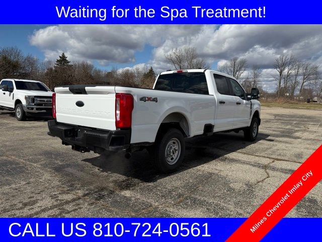 Used 2024 Ford F250 XL image 3