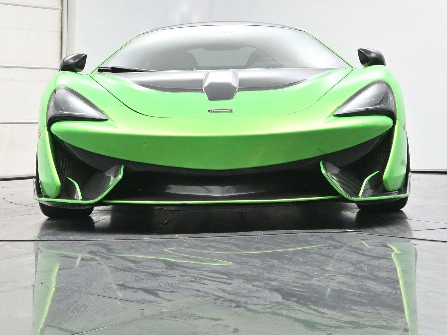 Used 2016 McLaren 570S Coupe RWD image 31
