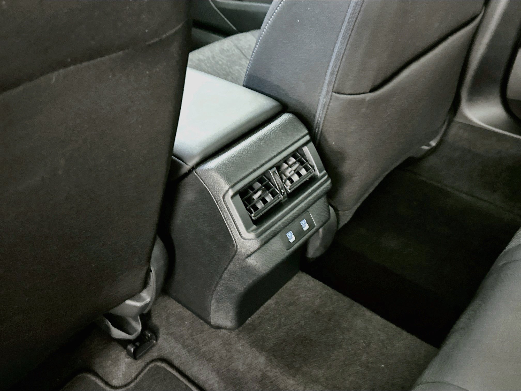 Used 2025 Honda Accord SE image 27