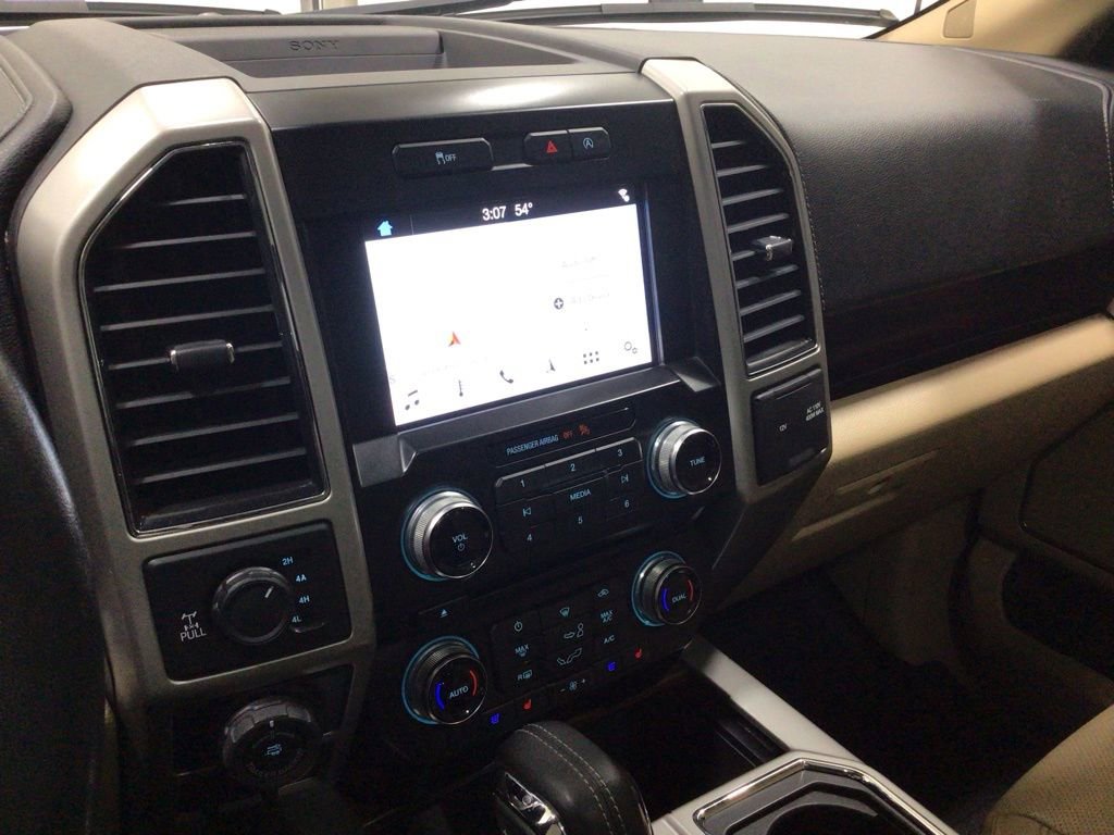 Used 2017 Ford F150 Lariat w/ Equipment Group 502A Luxury image 15