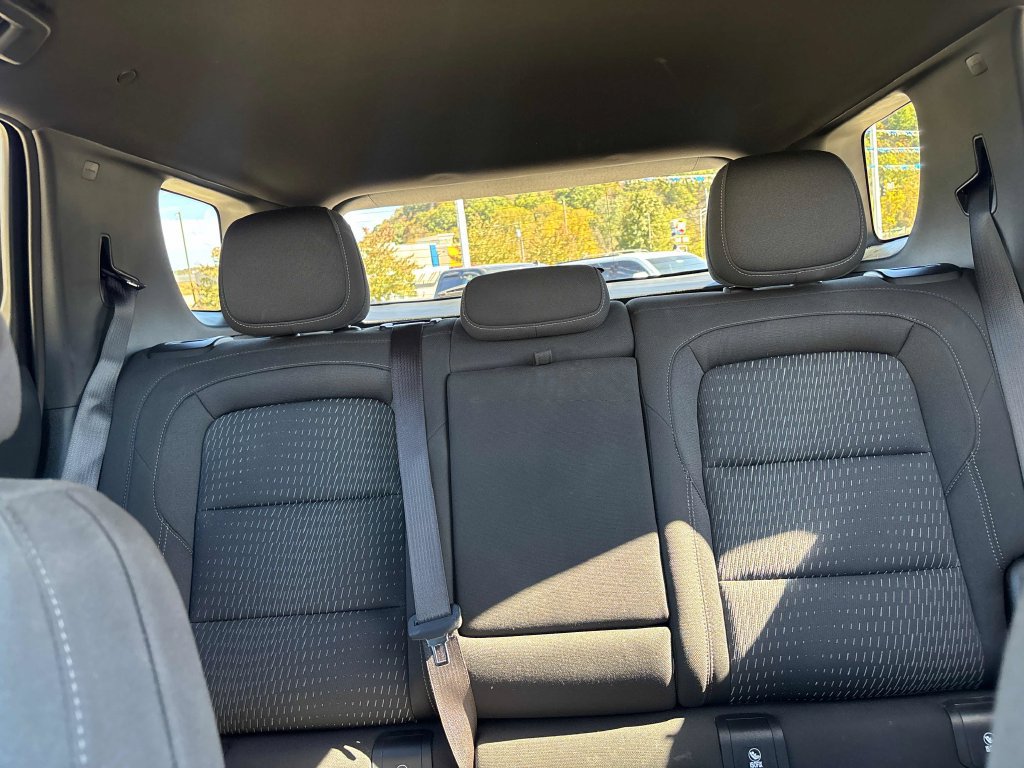 Used 2026 Chevrolet Equinox LT AWD/4WD image 19