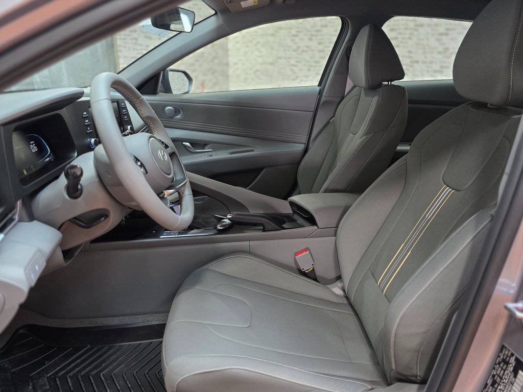 New 2026 Hyundai Elantra Sport image 23