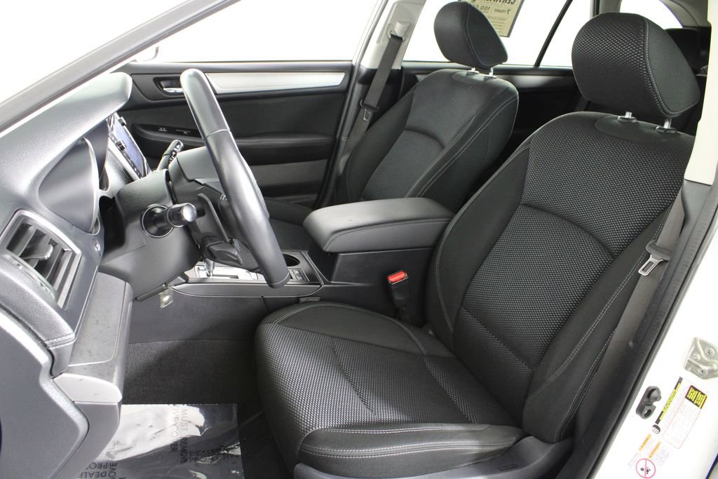 Used 2018 Subaru Outback 2.5i Premium image 18