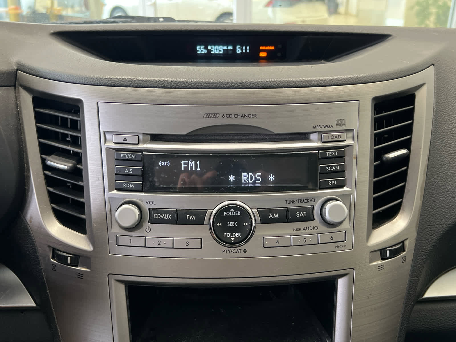 Used 2011 Subaru Legacy 2.5i Premium image 17