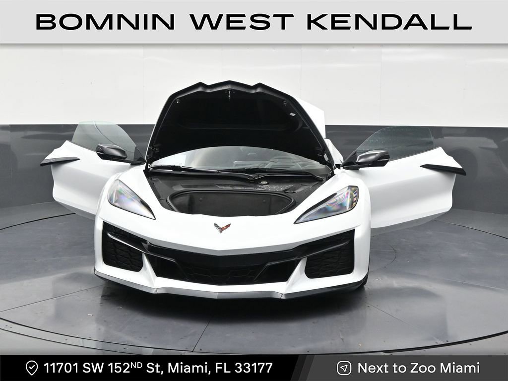 Used 2026 Chevrolet Corvette Z06 image 33