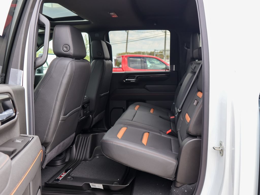 New 2026 GMC Sierra 2500 AT4 w/ AT4 Premium Plus Package AWD/4WD image 13