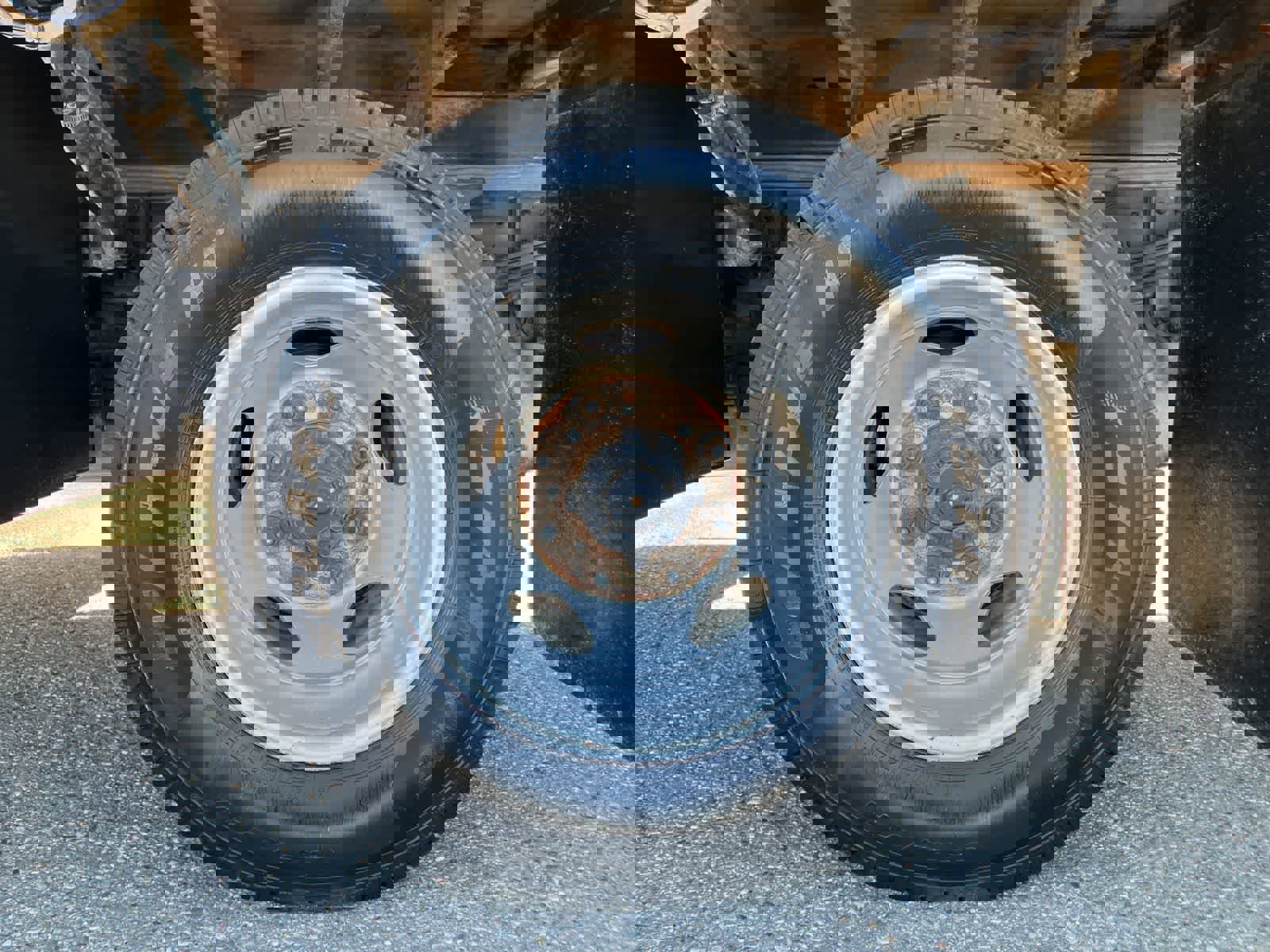 Used 2011 Chevrolet Silverado 3500 W/T RWD image 10