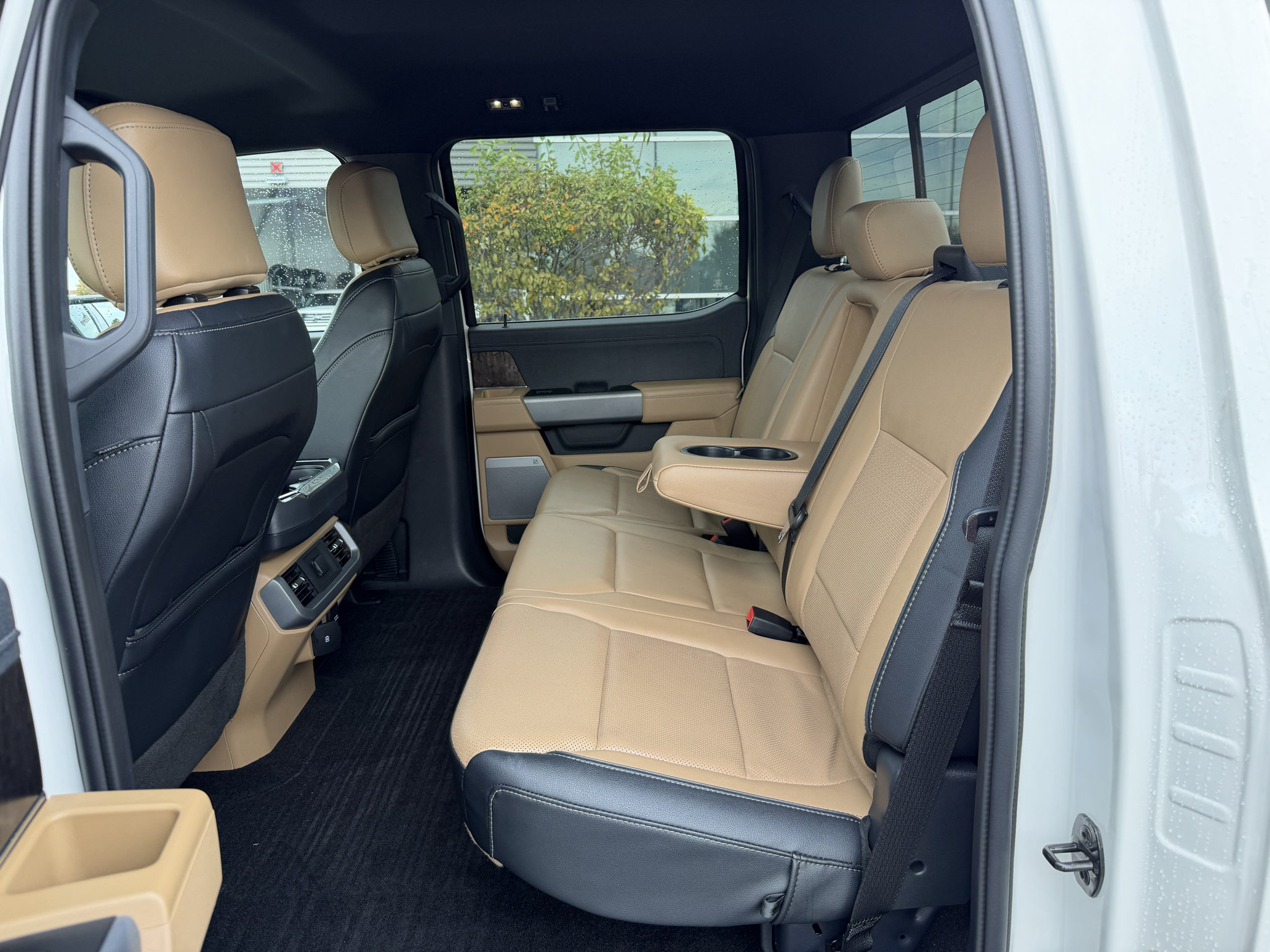 Used 2022 Ford F150 Lariat AWD/4WD image 22