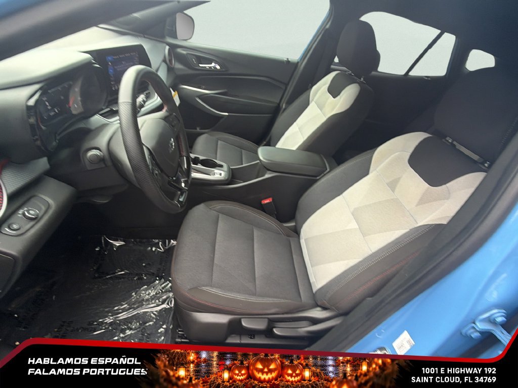 Certified 2024 Chevrolet Trax RS w/ Driver Confidence Package FWD image 16