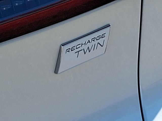 Used 2023 Volvo C40 P8 Recharge Plus w/ Climate Package image 37