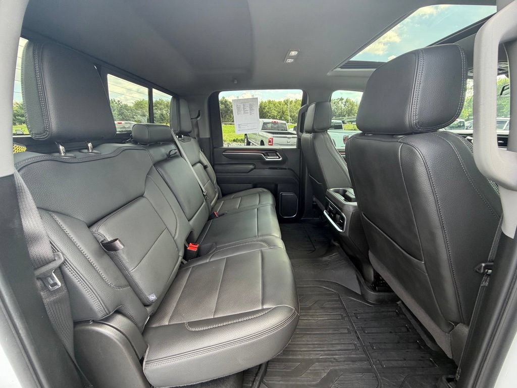 Used 2025 GMC Sierra 2500 Denali AWD/4WD image 24