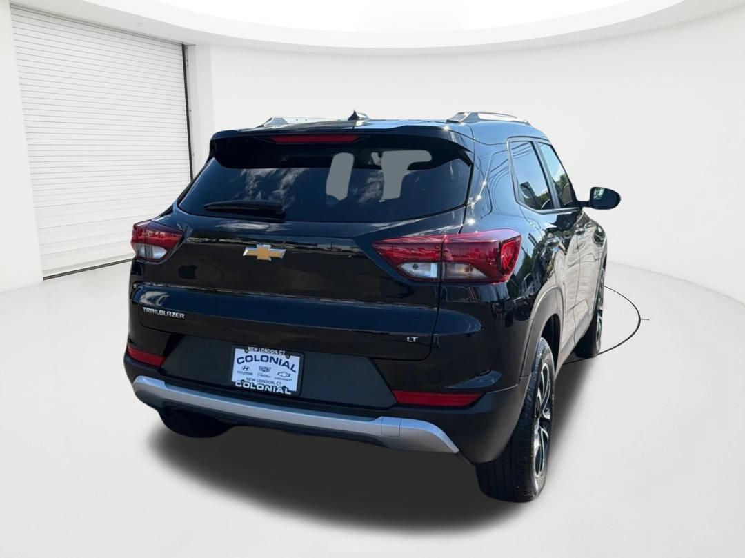 Used 2024 Chevrolet TrailBlazer LT FWD image 6