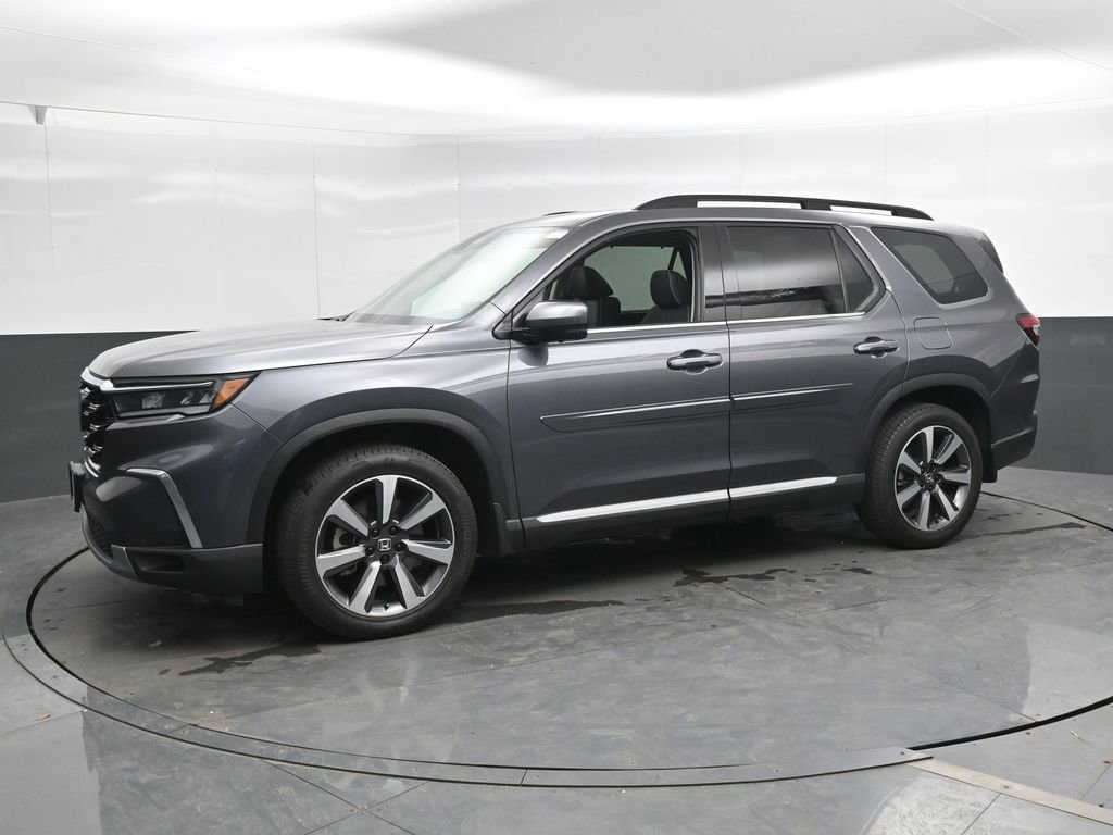 Used 2023 Honda Pilot Elite image 6