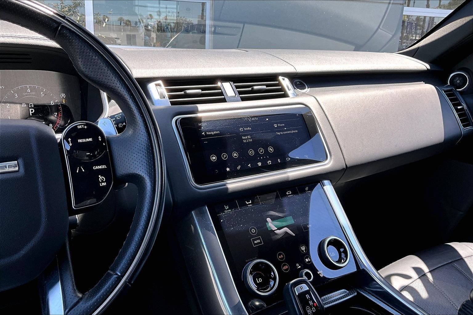 Used 2019 Land Rover Range Rover Sport Supercharged AWD/4WD image 6