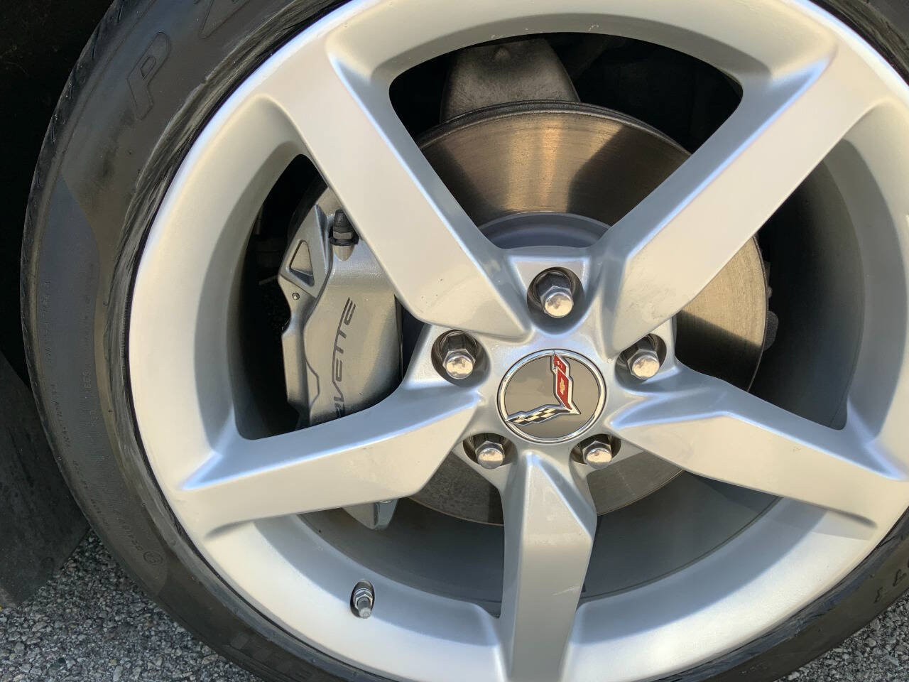 Used 2014 Chevrolet Corvette Stingray Convertible w/ 2LT Preferred Equipment Group RWD image 11
